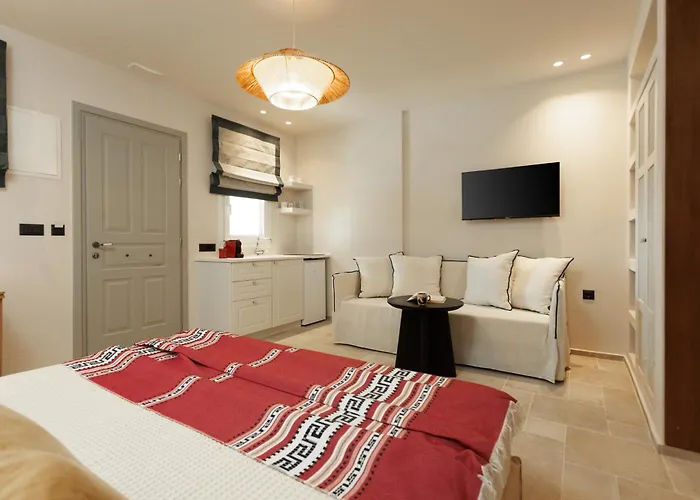 Phoenicia Nature Naxos