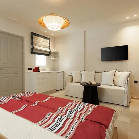 Phoenicia Nature Naxos